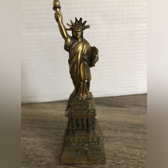 Vtg Souvenir Lady Liberty - Picture 6 of 13